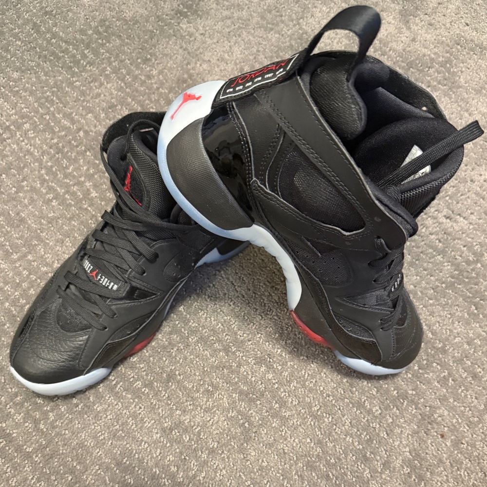 Nike Air Jordan Jumpman Two Trey